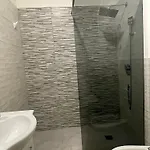 Apartman 71 *